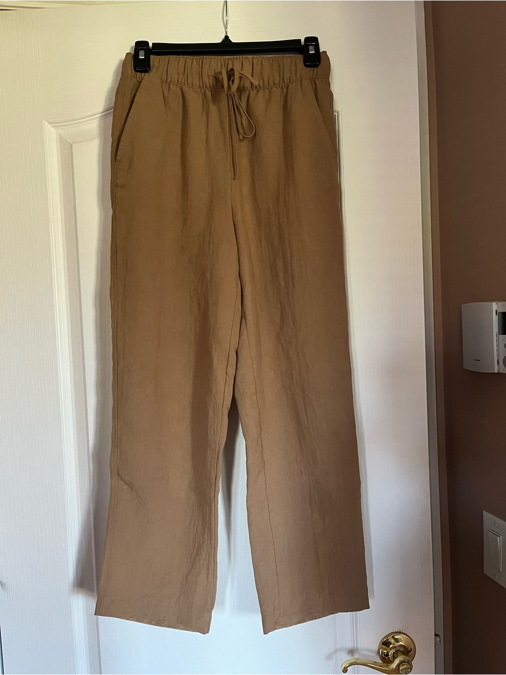 H&M Women's Drawstring Wide-Leg Chinos in Camel Brown